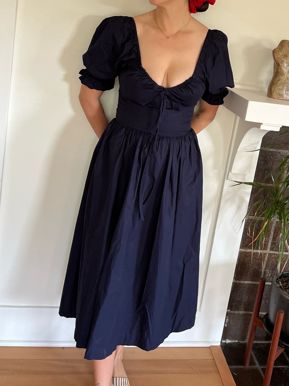 Quince Navy Puff-Sleeve Midi Dress
